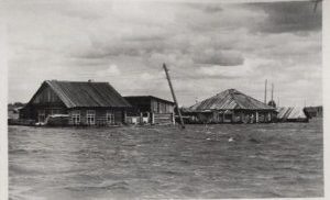 Затопление жилых домов в 1957 году (поселок Заморозково)